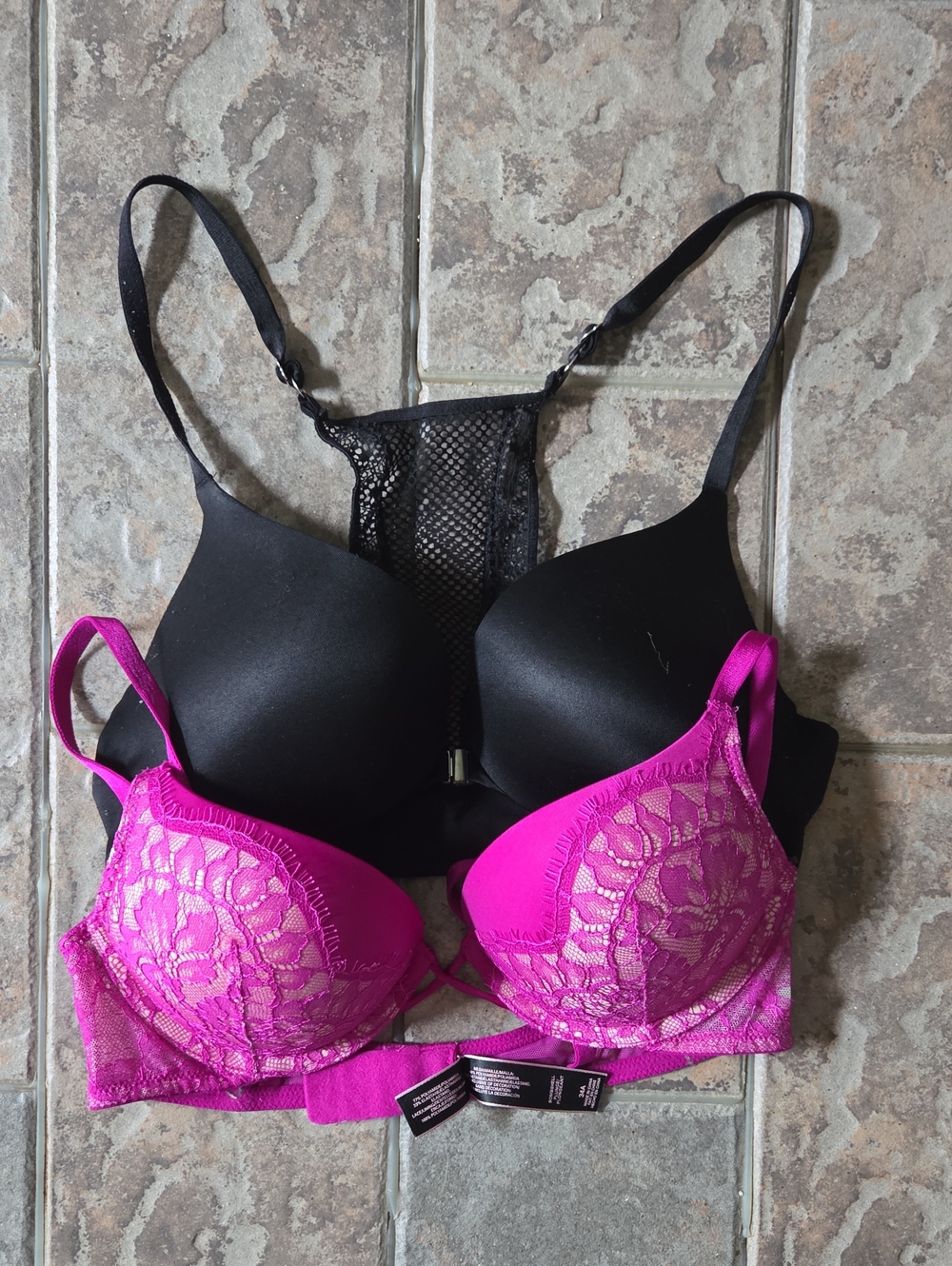 Victoria's Secret Black & Hot Pink Lace Push-Up Bra Pair